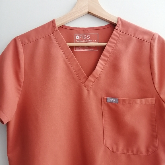 Figs Catarina One Pocket Short Sleeve Scrub Top Limited Edition Orange Small - Picture 5 of 13